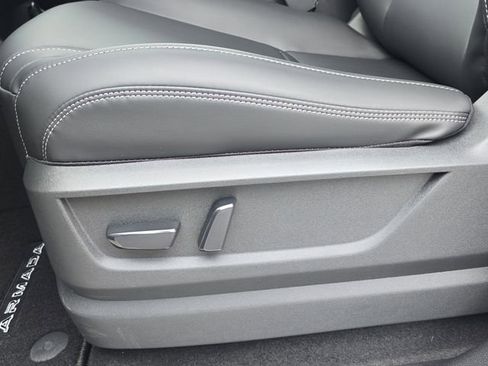 New 2026 Nissan Armada SV image 22