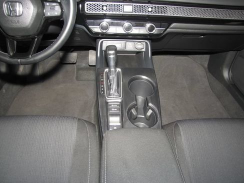 Used 2024 Honda Civic EX image 16