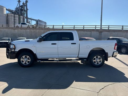 Used 2023 RAM 2500 Big Horn w/ Level 1 Equipment Group AWD/4WD image 8