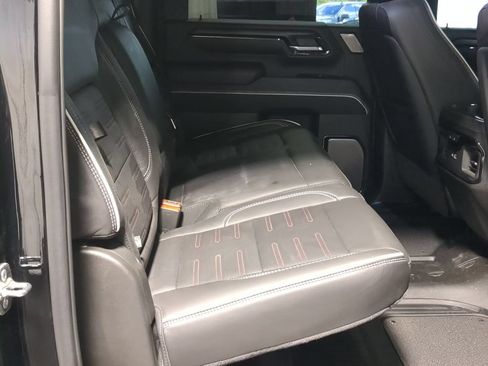 Used 2025 GMC Sierra 2500 AT4X AWD/4WD image 20