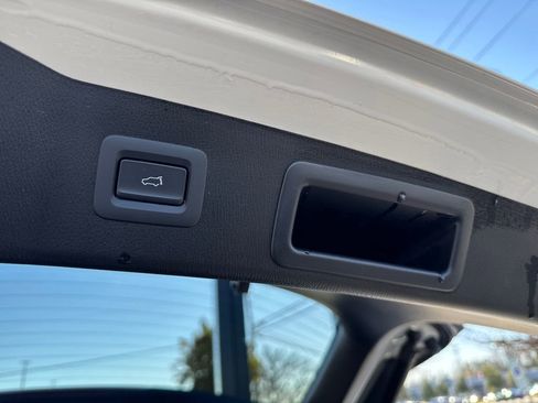 Certified 2025 MAZDA CX-5 Carbon Edition image 31