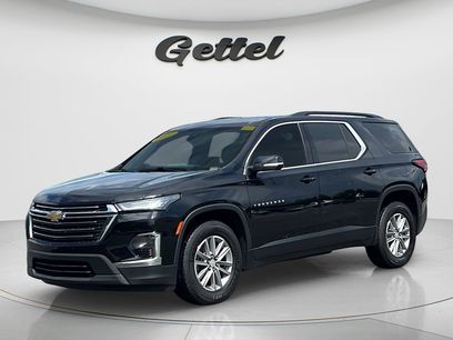Used 2023 Chevrolet Traverse LT