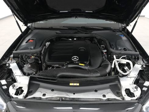 Used 2023 Mercedes-Benz E 350 4MATIC Sedan image 38