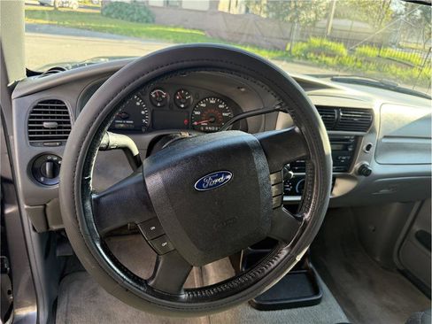 Used 2010 Ford Ranger XLT image 10