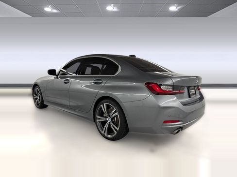 Used 2024 BMW 330i Sedan w/ Convenience Package RWD image 3