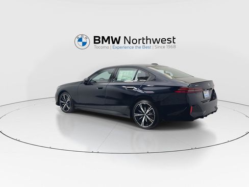 New 2027 BMW 530i xDrive w/ M Sport Package AWD/4WD image 12