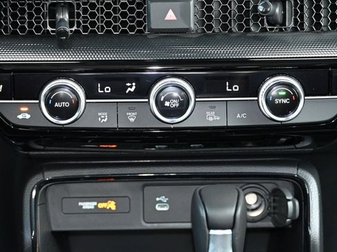 New 2025 Honda CR-V EX-L image 18