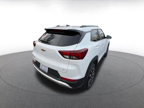 Used 2025 Buick Encore GX Preferred image 9