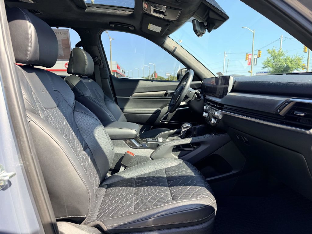 Used 2023 Kia Telluride SX Prestige X-Line AWD/4WD image 13