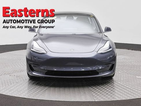 Used 2018 Tesla Model 3 Performance AWD/4WD image 2