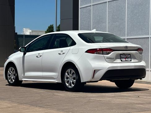 Certified 2024 Toyota Corolla LE FWD image 7
