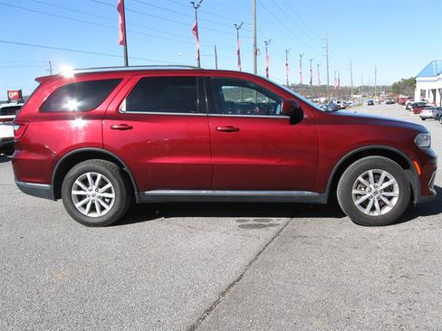 Used 2021 Dodge Durango SXT image 11