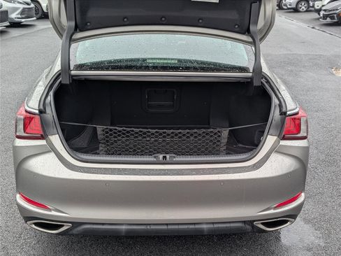 Used 2019 Lexus ES 350 w/ Premium Package image 12