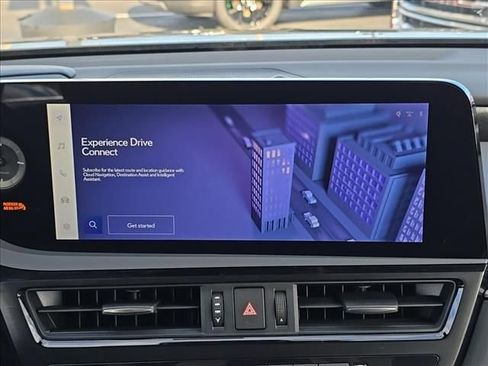 Used 2025 Lexus ES 300h w/ Premium Package image 24