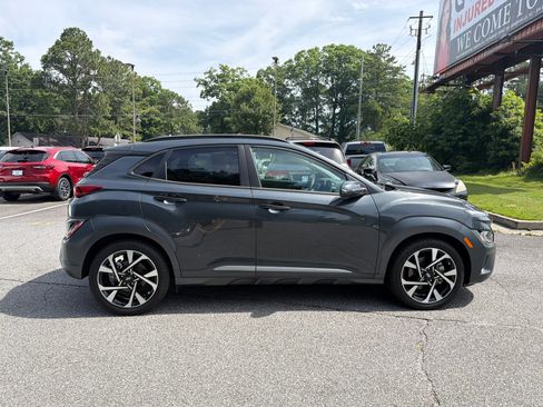 Certified 2022 Hyundai Kona Limited FWD image 6
