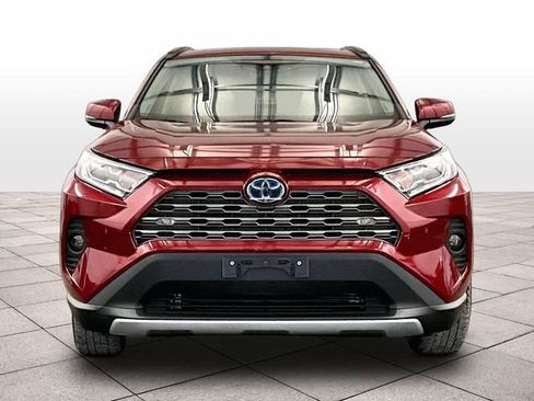 Used 2020 Toyota RAV4 Limited w/ Limited Grade Weather Package AWD/4WD image 3
