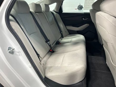 Used 2023 Honda Accord LX image 19