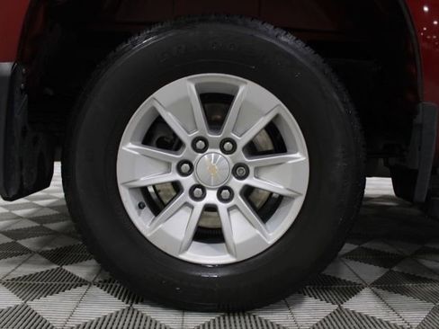 Used 2022 Chevrolet Silverado 1500 LT w/ Convenience Package II image 44