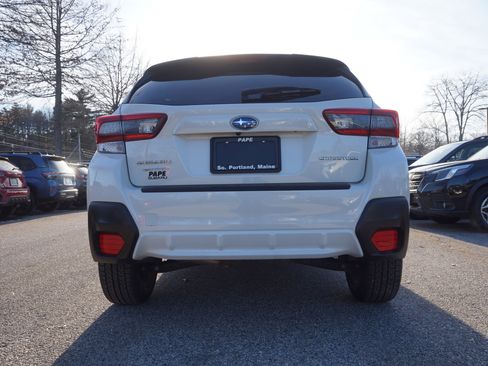 Used 2023 Subaru Crosstrek 2.0i Premium image 6