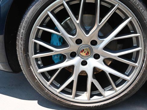 Used 2021 Porsche Panamera GTS AWD/4WD image 10