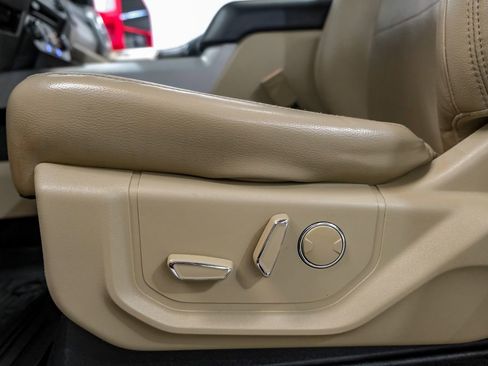 Used 2018 Ford F250 Lariat w/ Lariat Ultimate Package image 33