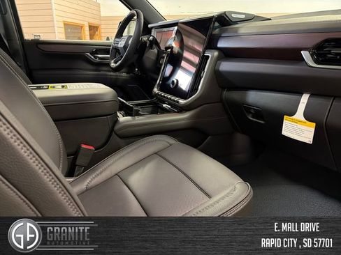 New 2026 GMC Yukon XL Denali w/ Advanced Technology Package AWD/4WD image 34