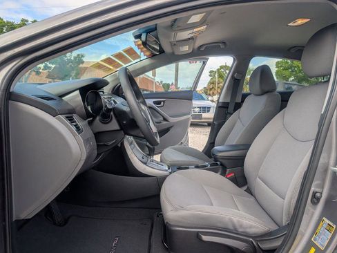 Used 2012 Hyundai Elantra GLS w/ Preferred Pkg 3 image 9