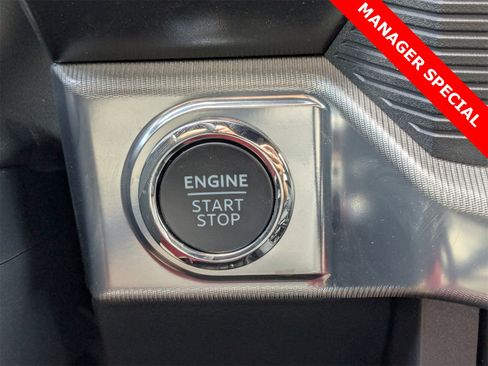 New 2025 Ford F150 Lariat w/ Equipment Group 502A High image 8