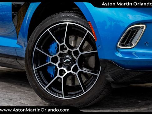 Used 2021 Aston Martin DBX image 4