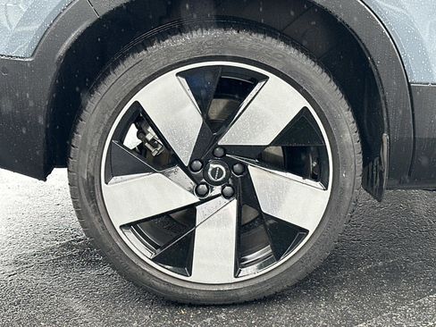 Certified 2023 Volvo C40 P8 Recharge Ultimate image 27