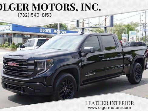 Used 2024 GMC Sierra 1500 Pro w/ Graphite Edition AWD/4WD image 1