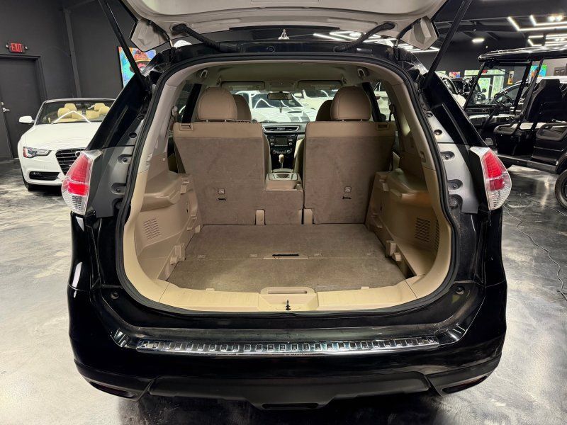 Used 2014 Nissan Rogue SV AWD/4WD image 20