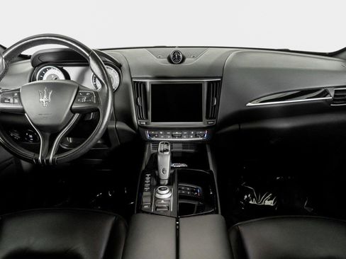 Used 2022 Maserati Levante GT AWD/4WD image 51