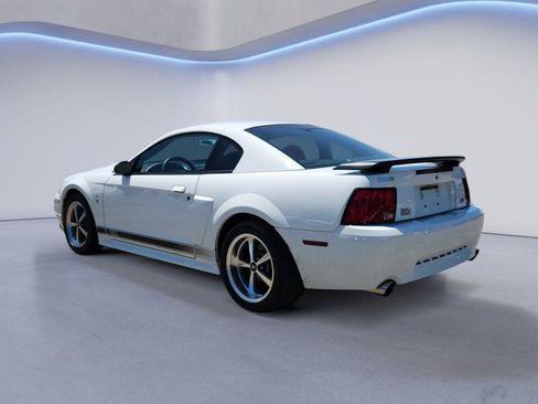 Used 2003 Ford Mustang Mach 1 RWD image 5