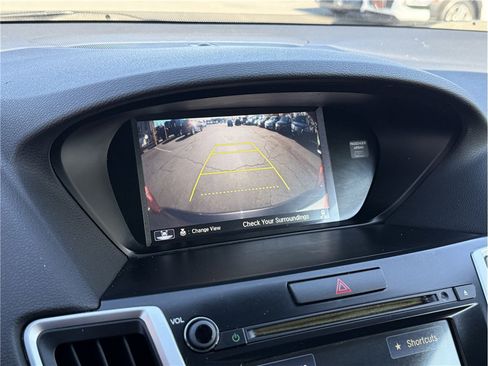 Used 2015 Acura TLX w/ Technology Package FWD image 22