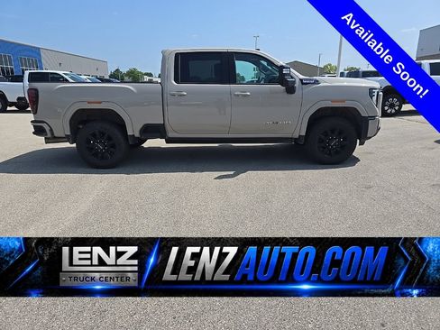 Used 2026 GMC Sierra 2500 AT4 w/ AT4 Premium Plus Package AWD/4WD image 1
