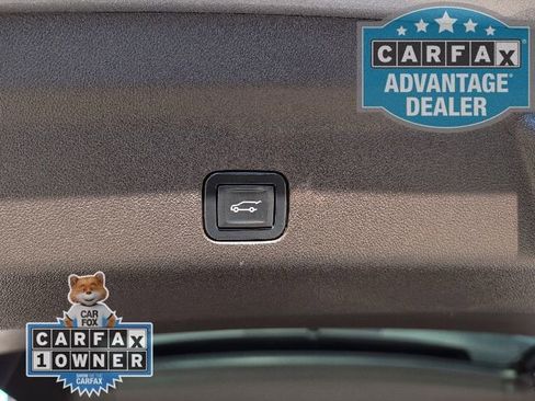 Used 2021 Chevrolet Tahoe LT image 12