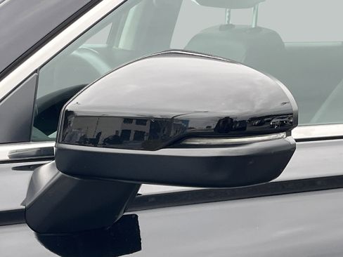 Used 2024 Honda CR-V EX-L image 31