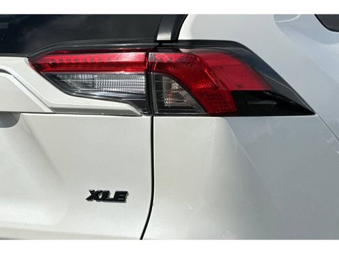 Certified 2022 Toyota RAV4 XLE Premium FWD image 32