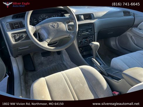 Used 1999 Toyota Camry LE image 6