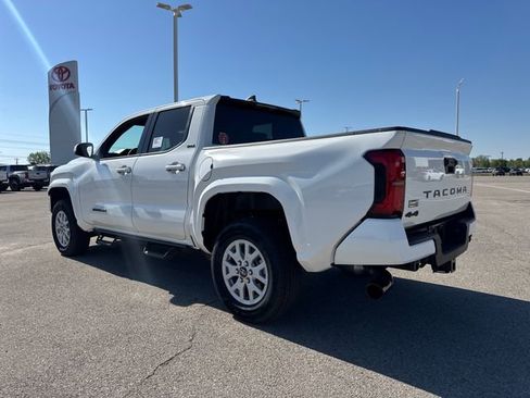 New 2026 Toyota Tacoma SR5 AWD/4WD image 4
