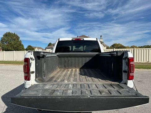 Used 2019 RAM 1500 Limited image 26