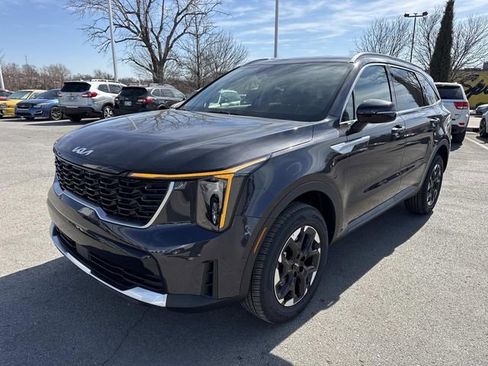 New 2026 Kia Sorento S image 9