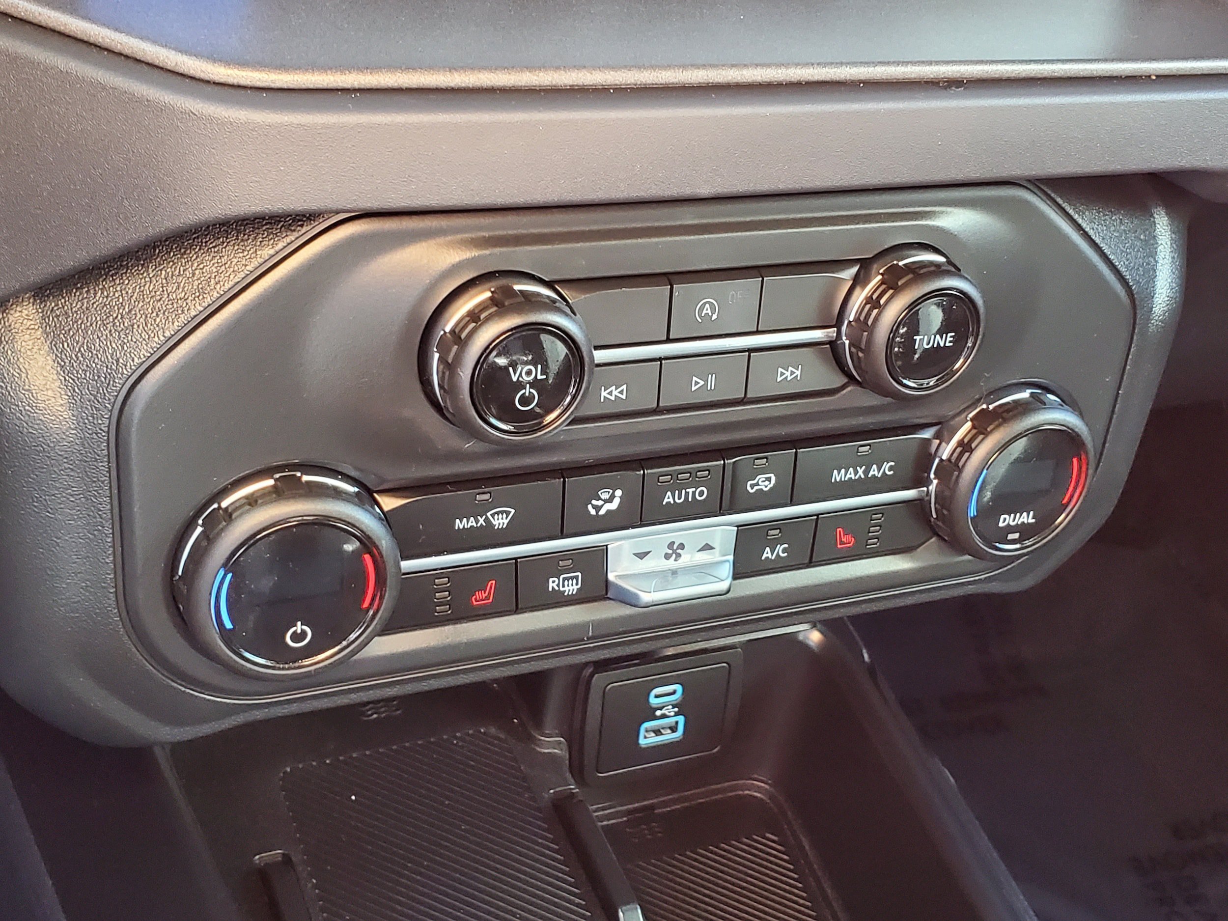 Used 2025 Ford Bronco Big Bend AWD/4WD image 20