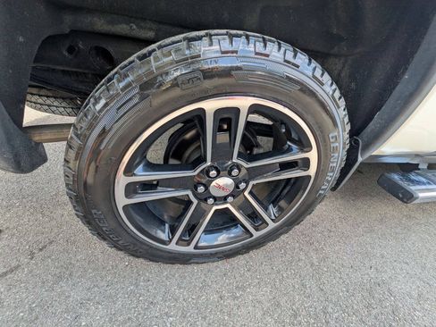 Used 2014 GMC Sierra 1500 Denali AWD/4WD image 10