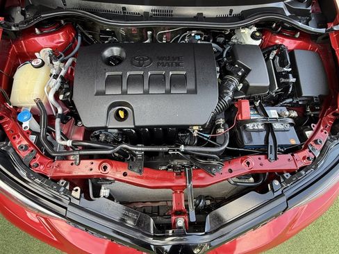Used 2017 Toyota Corolla iM FWD image 27