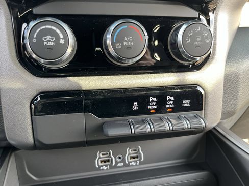 New 2026 RAM 1500 Big Horn w/ Night Edition image 24
