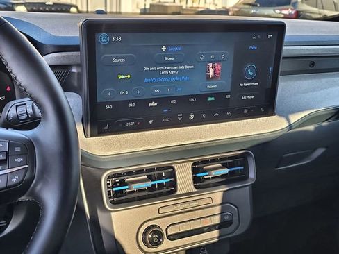 New 2025 Ford Maverick XLT w/ XLT Luxury Package image 23