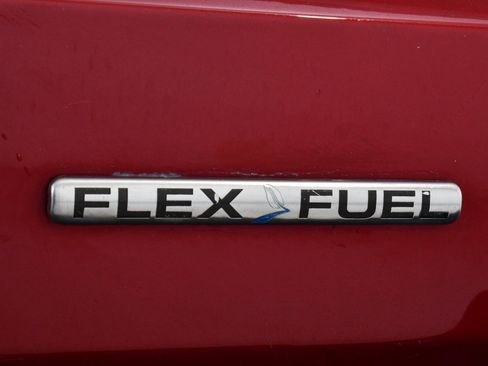 Used 2017 Ford F250 Lariat w/ Chrome Package image 23