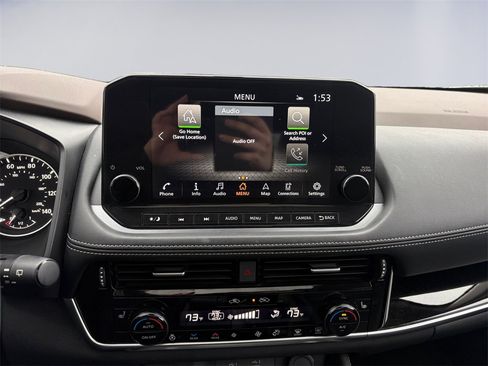 Used 2023 Nissan Rogue SL w/ SL Premium Package image 11